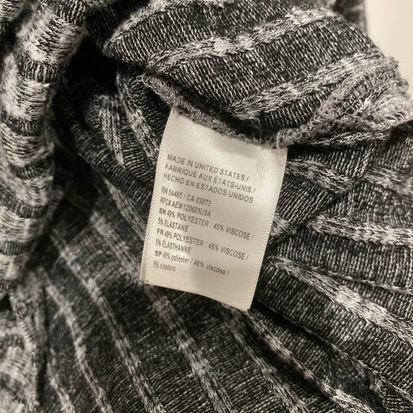 American Eagle Outfitters grey mockneck sweater M - Picture 5 of 5